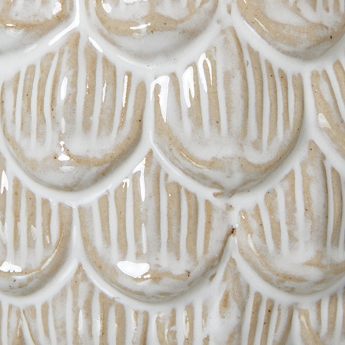 Liri medium pinecone trinket dish