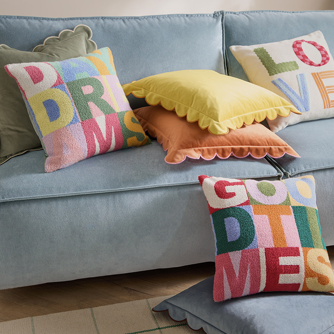 Love Cushion image