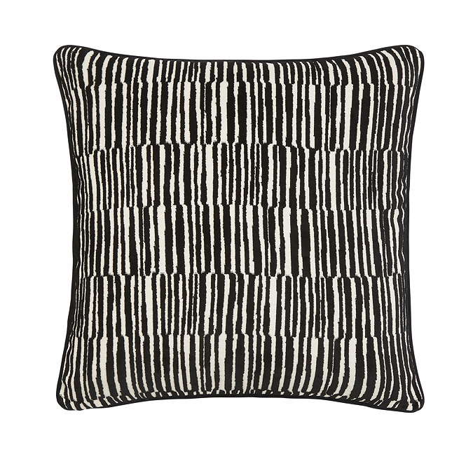 Ada black 55x55 cushion front image 4