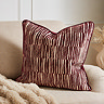 Ada 55x55cm — Lifestyle Burgundy