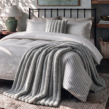 Jasmine throw image