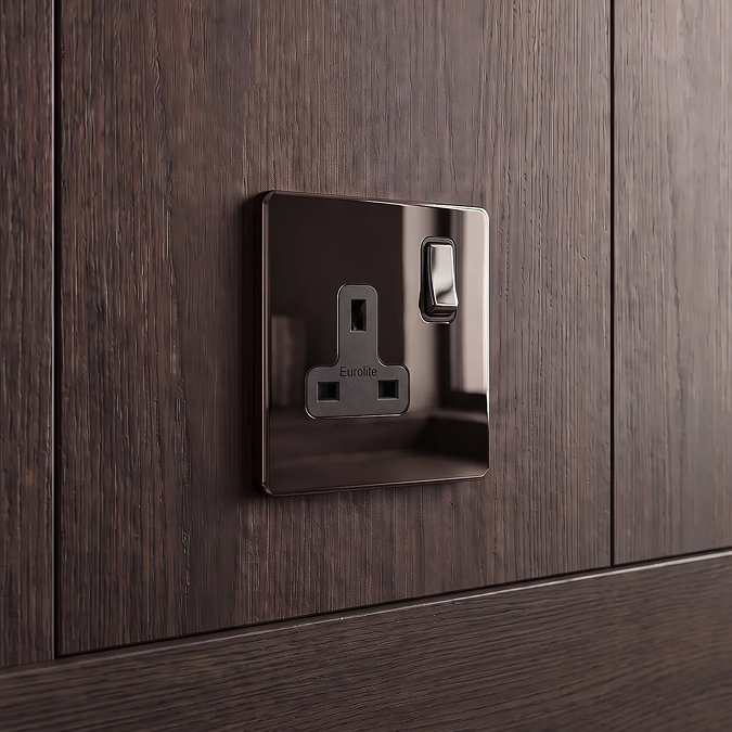 Lyss Black Nickel Switch