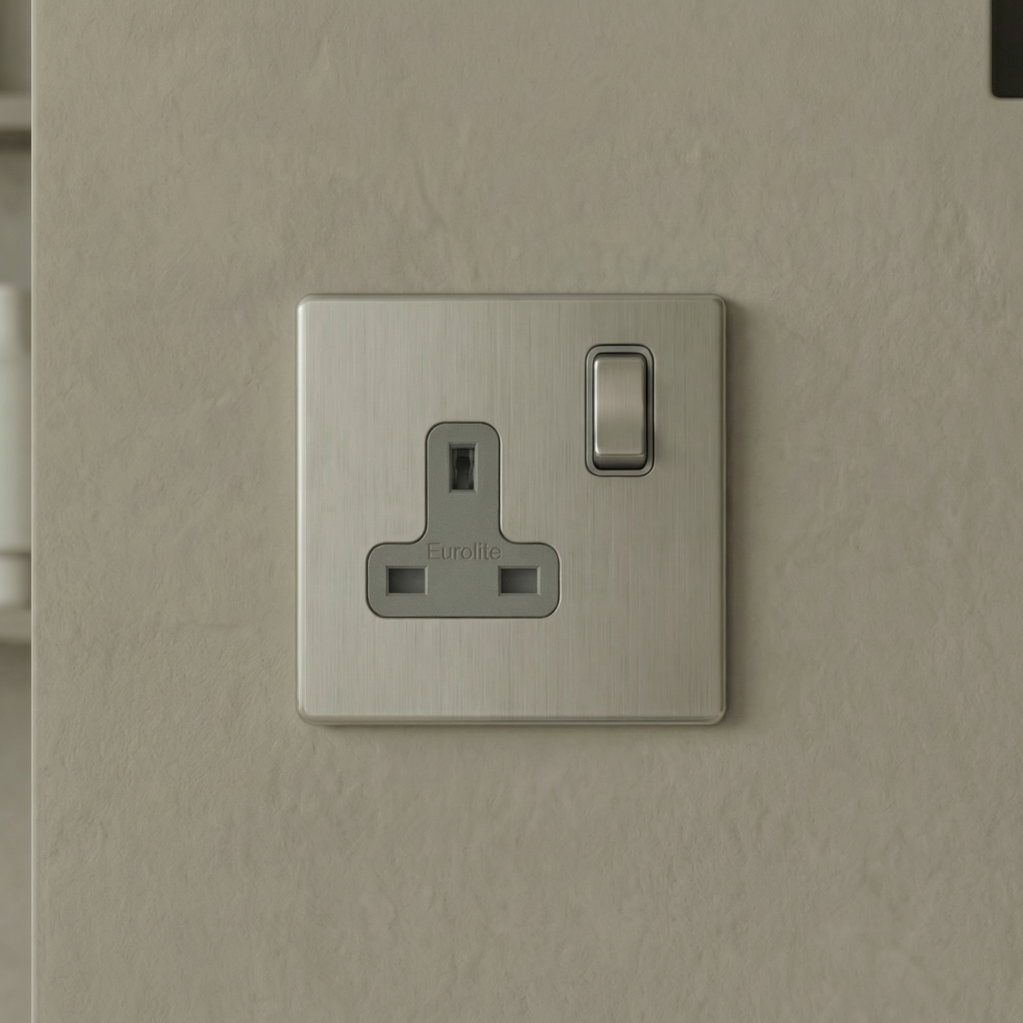 Lyss 13 Amp Switched Single Socket - Stainless Steel | MFI