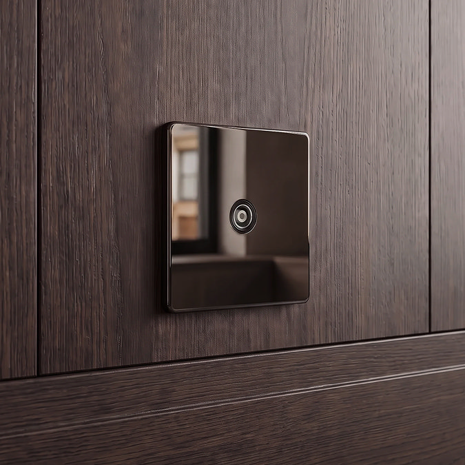 Lyss Black Nickel Socket