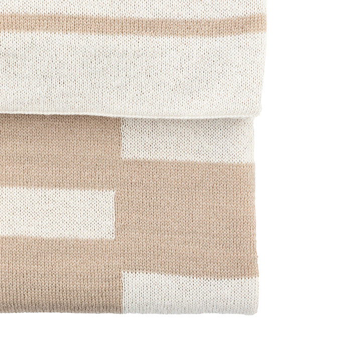 Maple Throw Taupe