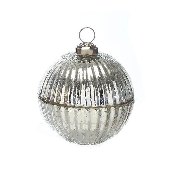 Martha tealight holder