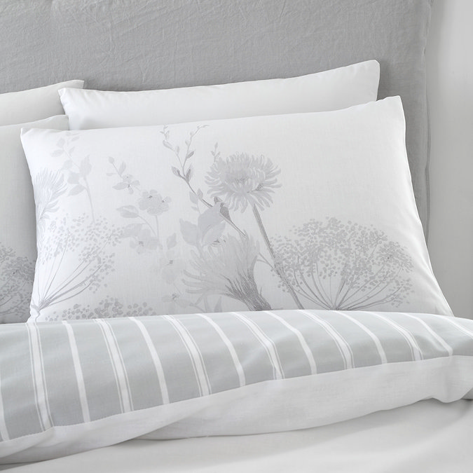 Meadowsweet Duvet Cover Set in white and Grey on bed close up image 3