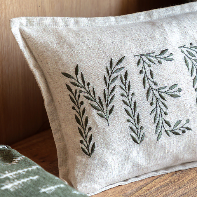 Merry Cushion