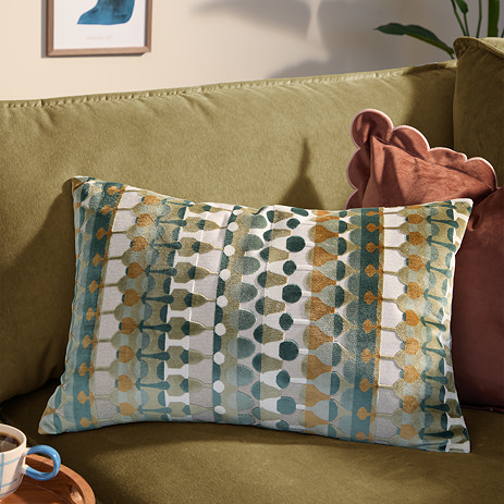 metro abstract cushion in green