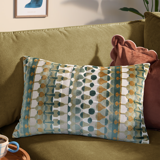 metro abstract cushion  in green