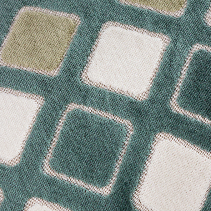 Metro Diamond cushion in Green