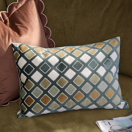 Metro Diamond Cushion Green