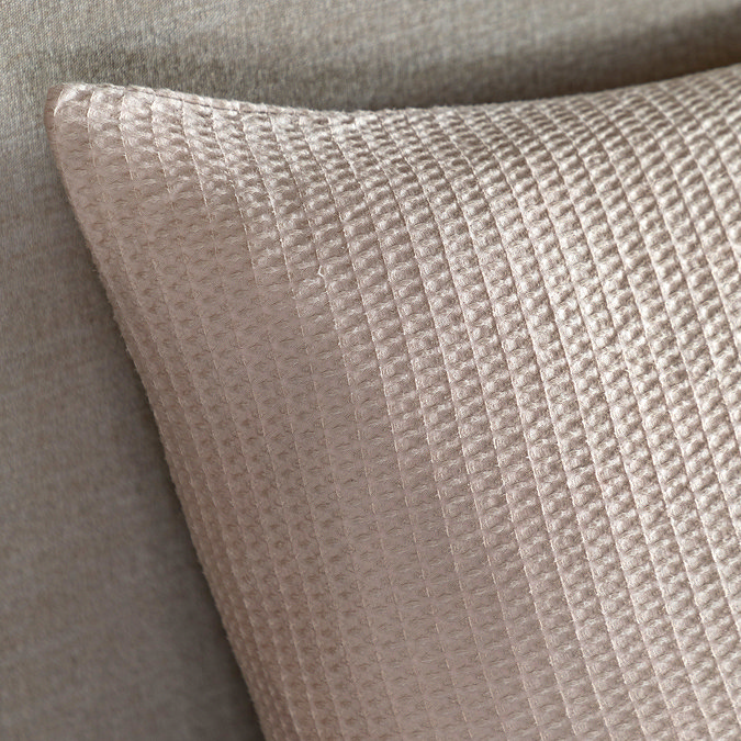 Mira Jacquard taupe image
