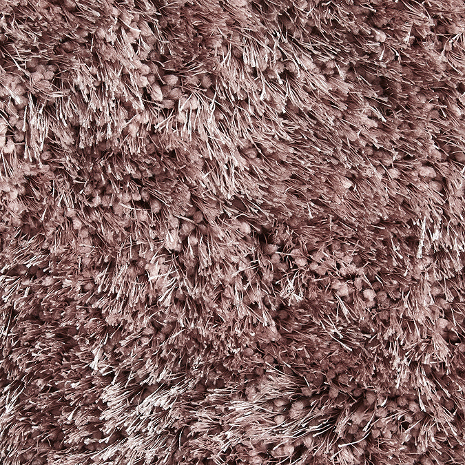 close up on colour and material of shaggy pink rug
