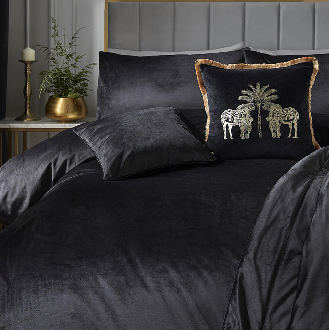Montrose Duvet Cover Set in black on bed image