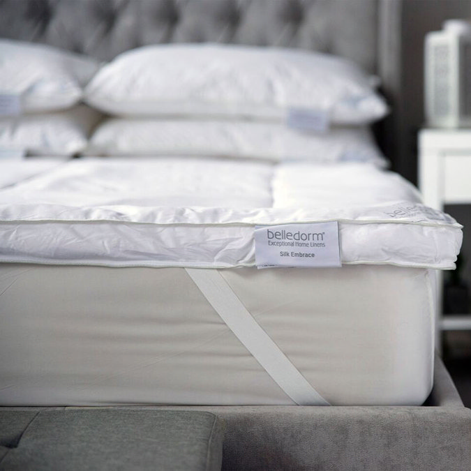 mulberry_silk_mattress_topper