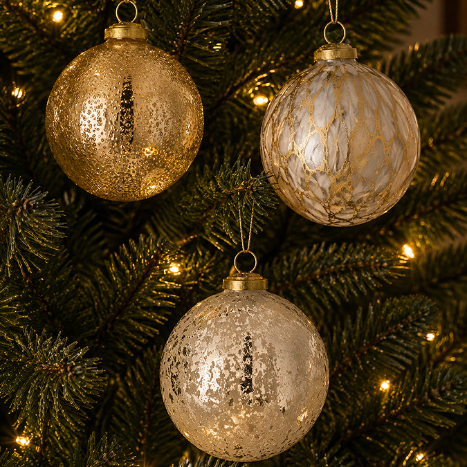 Niamh set of 6 baubles