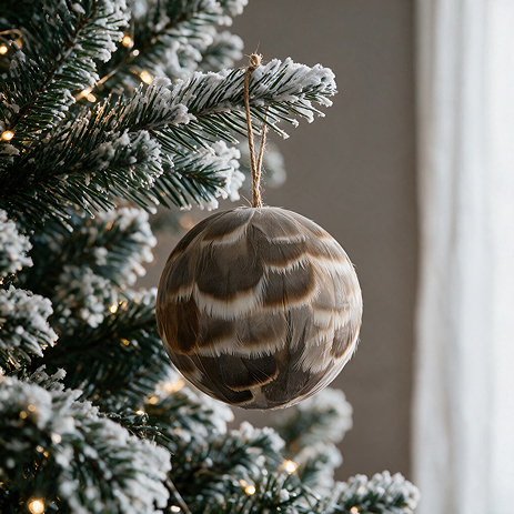 Nova medium bauble