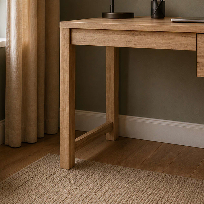 Oakham Desk