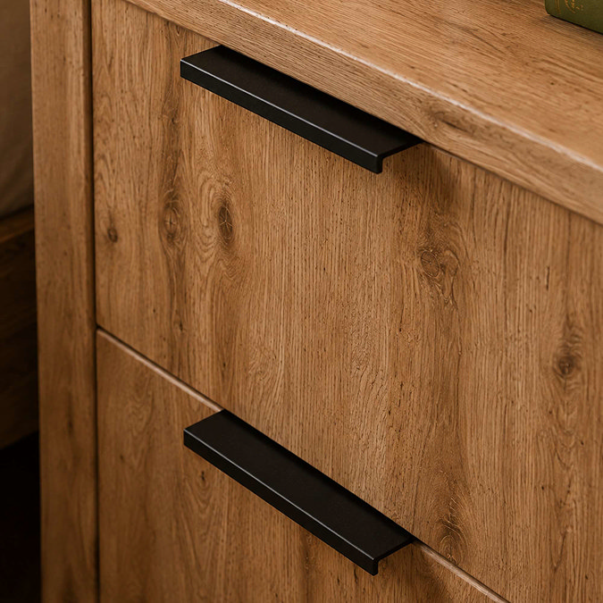 Oakham 2 drawer bedside table