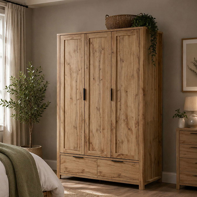 Oakham Triple Wardrobe Oak