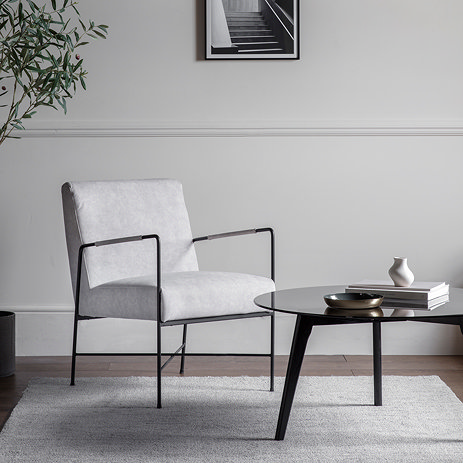 Oliver Accent White Main