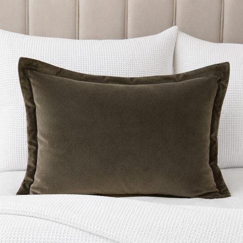 Pandora velvet cushion cover in grey