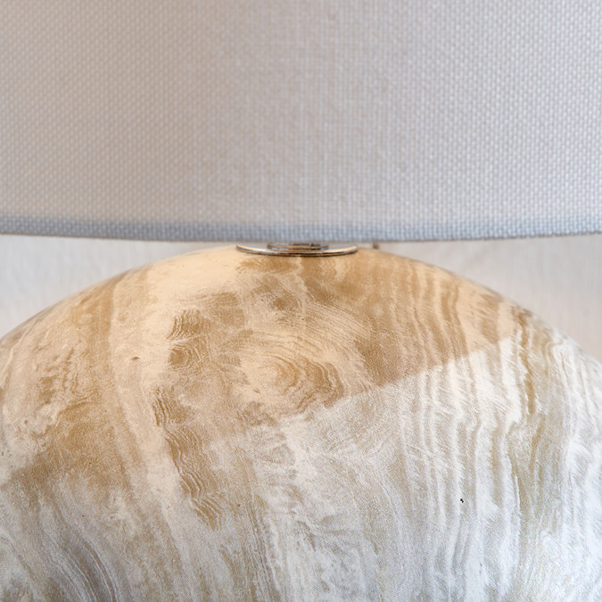 Phoenix stone lamp