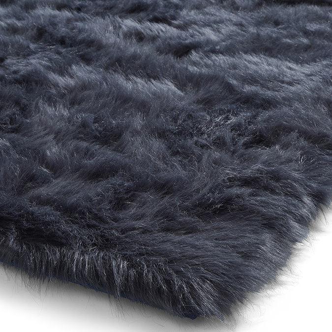 Polar plush navy rug close up image