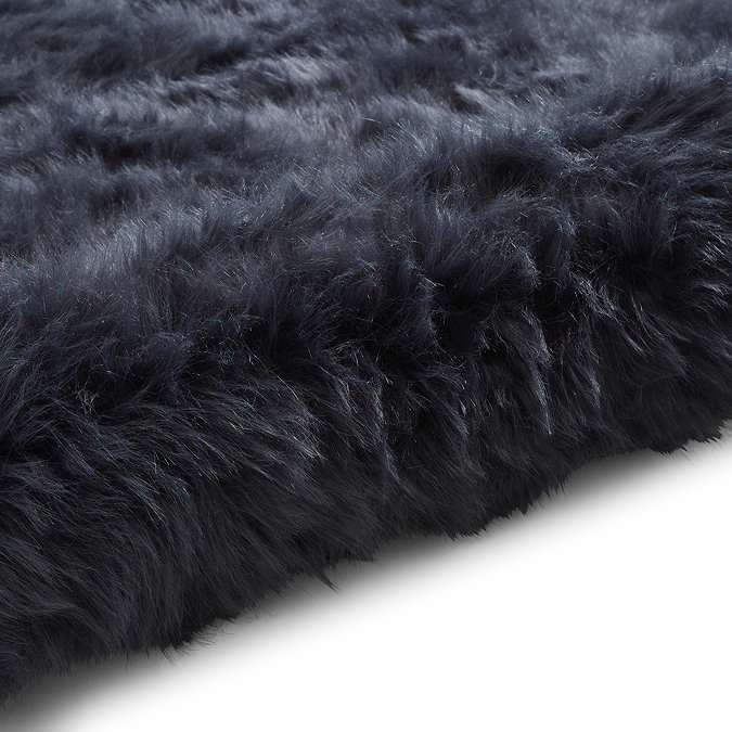 Polar plush navy rug close up image