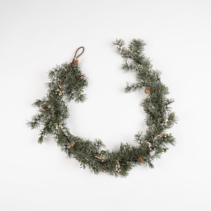 Neve Natural Feel Garland