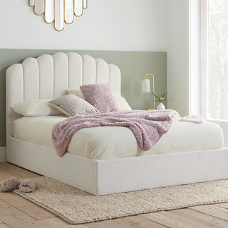 Ravello Boucle Bed - White main image