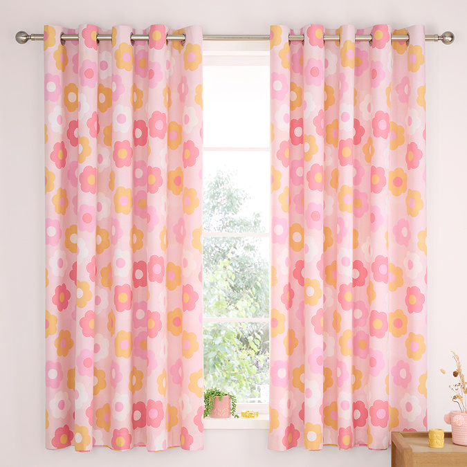Retro daisy eyelet curtains image