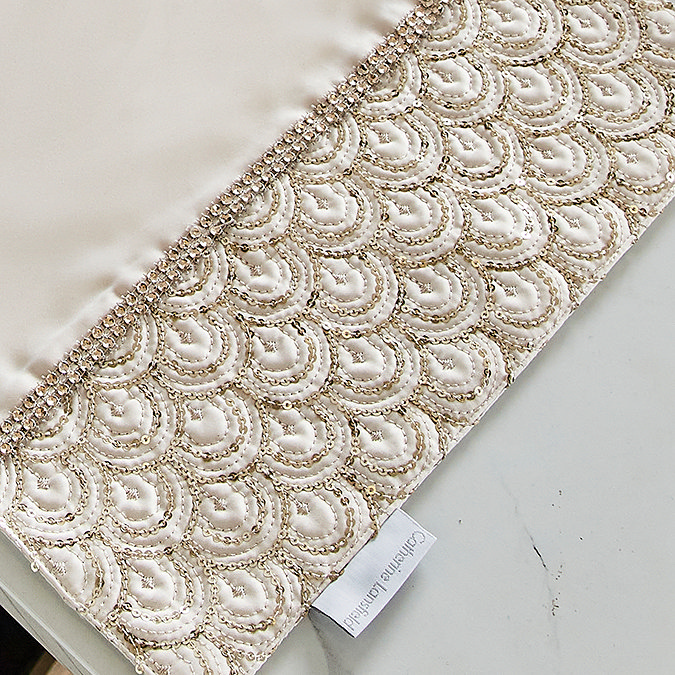Sequin placemats
