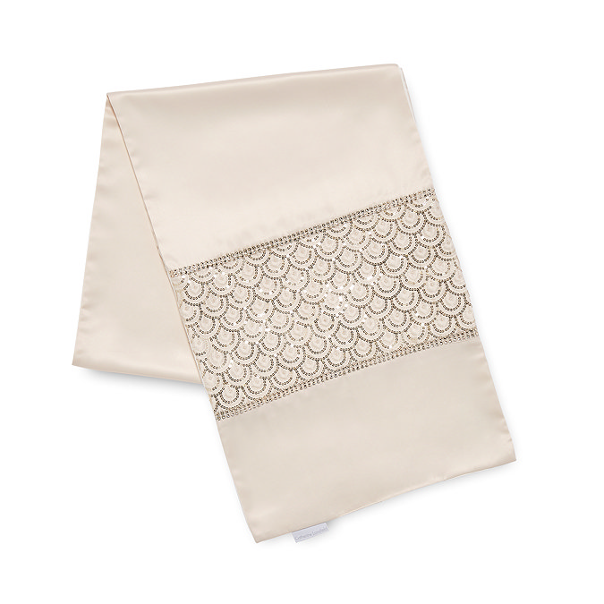 Table runner