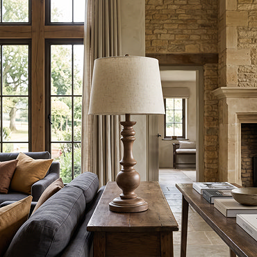 Studio Image wooden table lamp