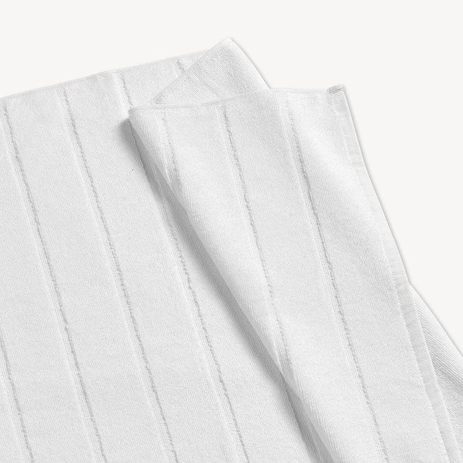 Signum white bath mat image
