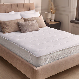 Silentnight Hotel Collection Mattress Protector