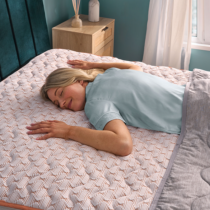 Silentnight Restore Cooling Copper Topper