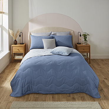 Silentnight Summer Breeze Seersucker Coverless Duvet 2.5 Tog Blue Light Grey