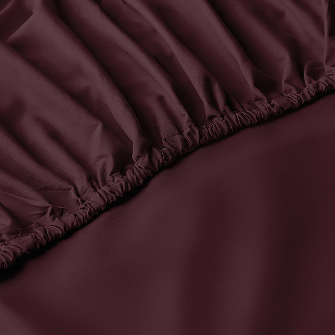 Supersoft Fitted Sheet in berry close up on bed image 4