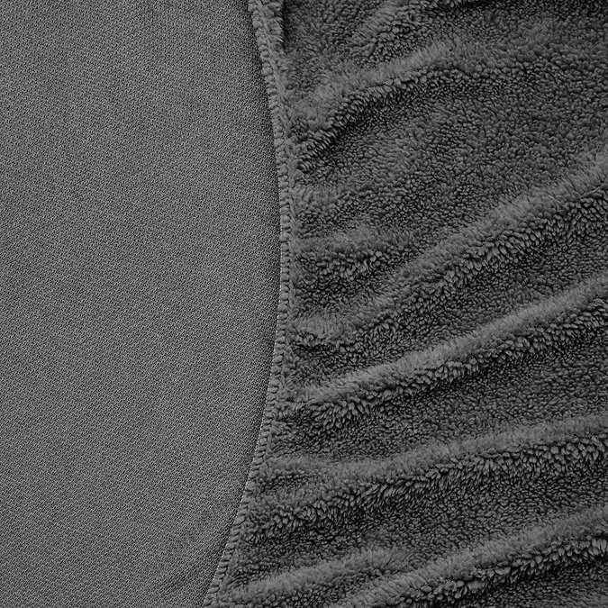 Teddy Fleece Fitted Sheet in Charcoal close up image 3