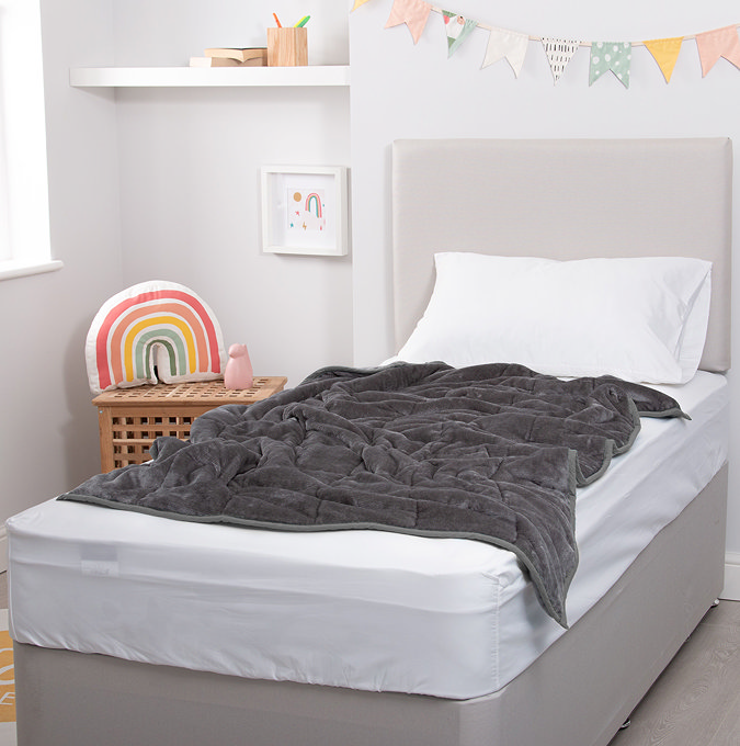 kid weighted blanket on bed image 4