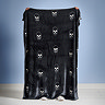 skulls throw image
