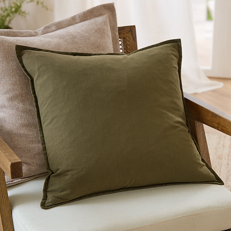 Slub Cotton 50x50cm Feather cushion in Lichen green