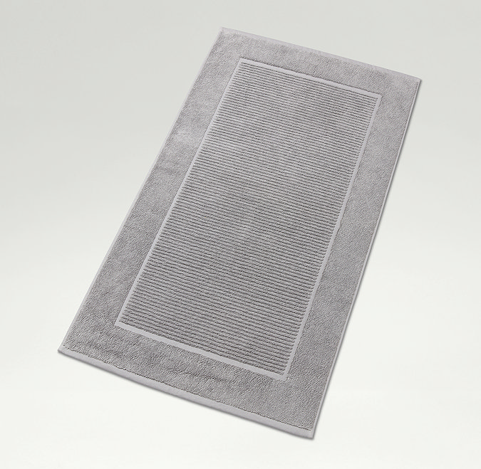 Supreme Silver Bath Mat Shape