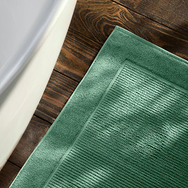 Supreme Spruce Bath Mat