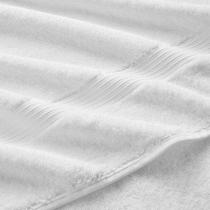 Supreme White Close Up