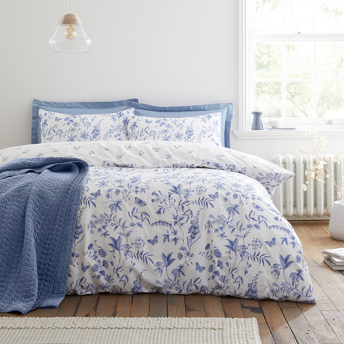 thea floral Duvet cover set in blue image 1