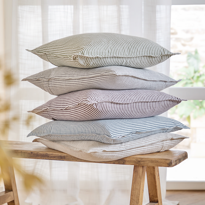 truro chocolate cushion 